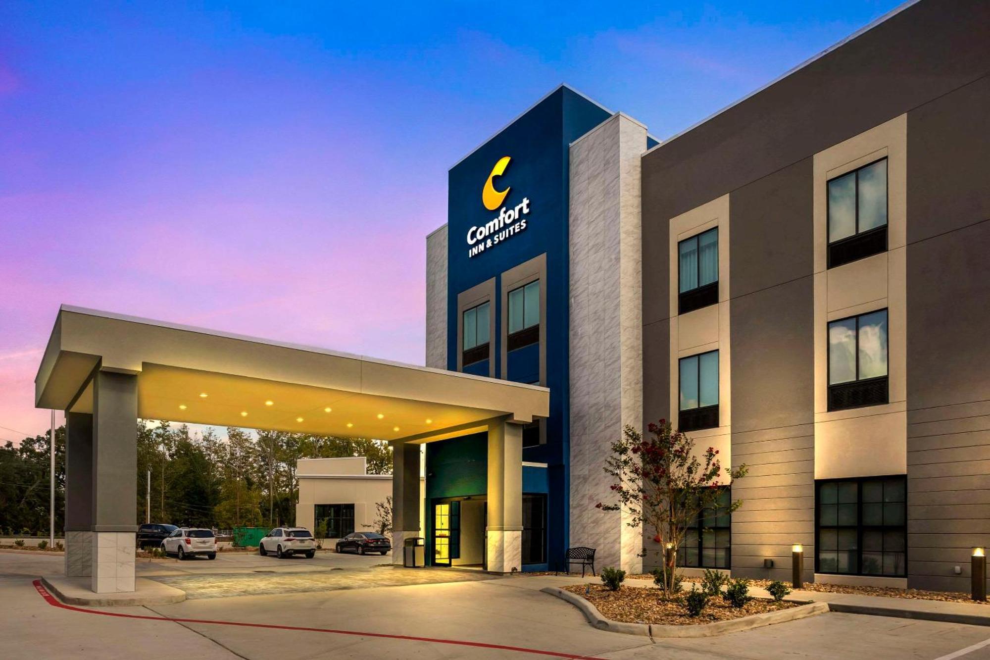 Comfort Inn & Suites Huntsville Near University Exterior photo